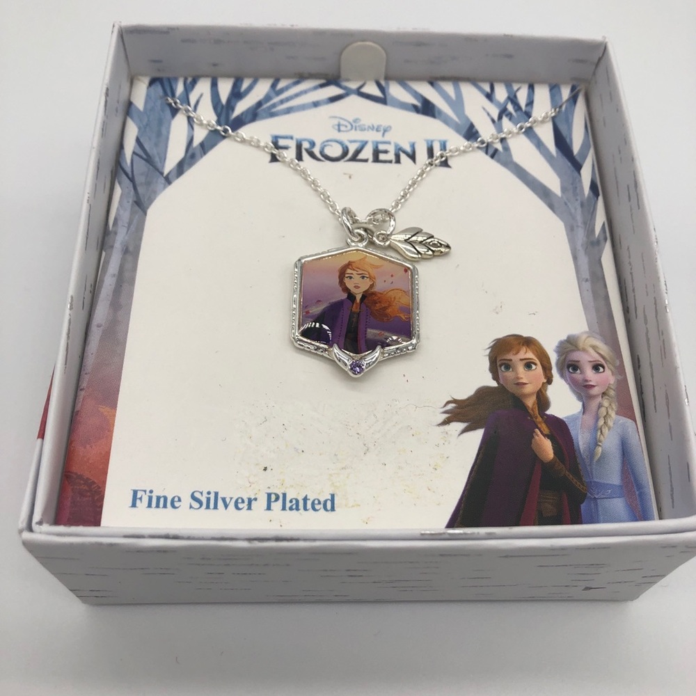 Disney Frozen II Anna Hexagonal Necklace 18”